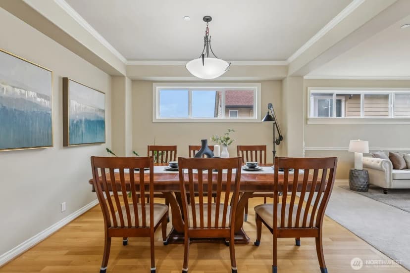 Property photo for 721 Lingering Pine Drive Nw, Issaquah photo 23