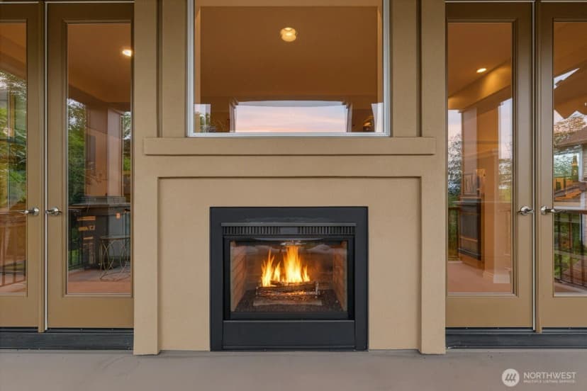 Property photo for 721 Lingering Pine Drive Nw, Issaquah photo 15
