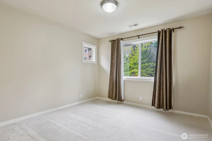 Property photo for 721 Lingering Pine Drive Nw, Issaquah photo 37