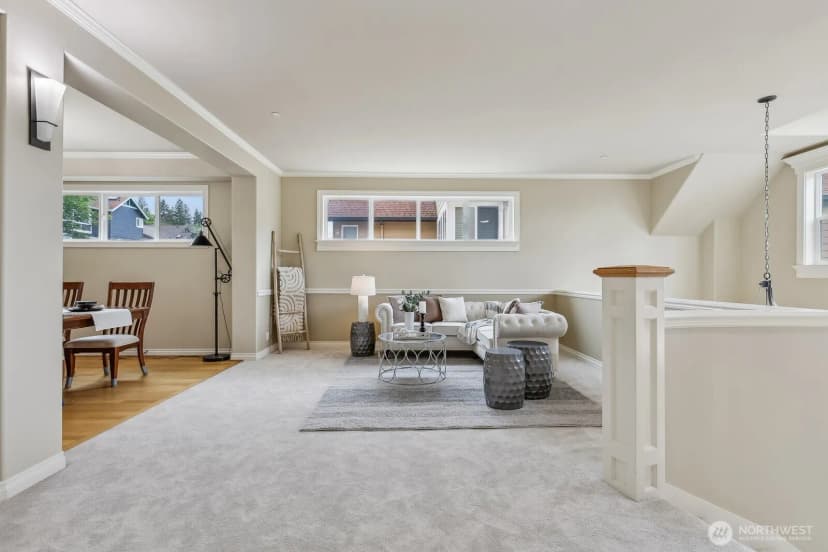 Property photo for 721 Lingering Pine Drive Nw, Issaquah photo 10