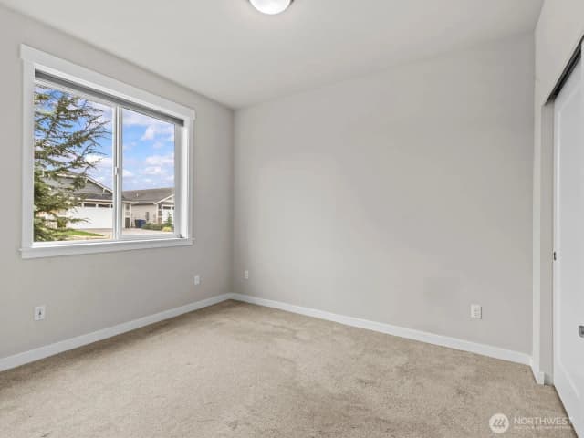 Property photo for 742 Parkland Loop, Sedro Woolley photo 4