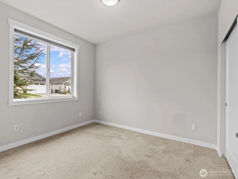 Property photo for 742 Parkland Loop, Sedro Woolley photo 4
