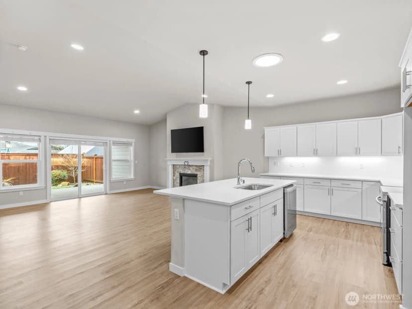 Property photo for 742 Parkland Loop, Sedro Woolley photo 10