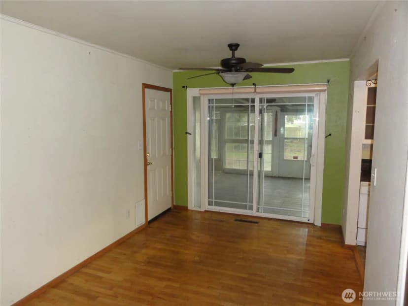 Property photo for 6802 106th Street Ct E, Puyallup photo 3