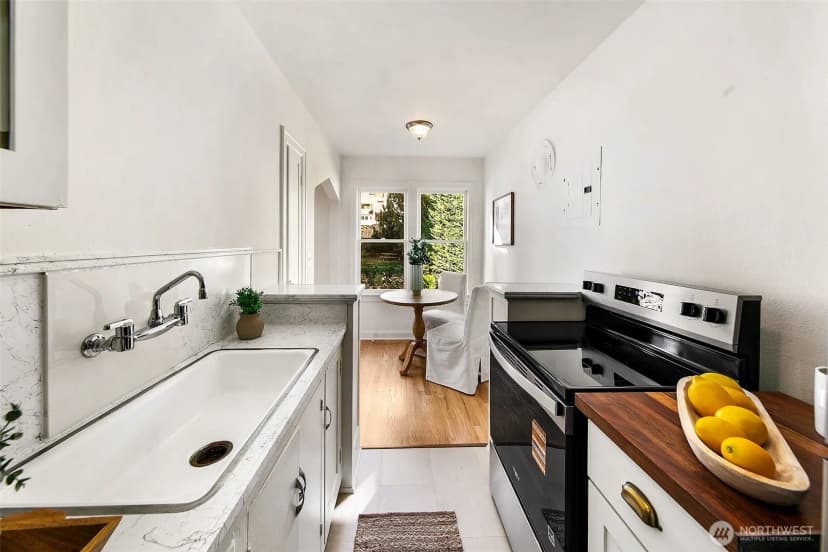Property photo for 220 W Olympic Place #308, Seattle photo 10