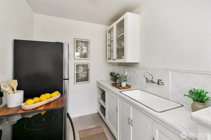 Property photo for 220 W Olympic Place #308, Seattle photo 9