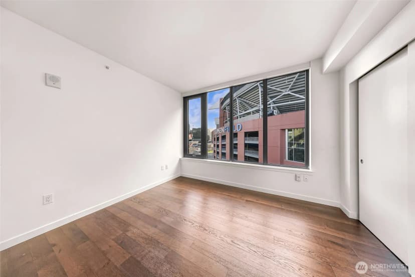 Property photo for 590 1st Avenue S #810, Seattle photo 22