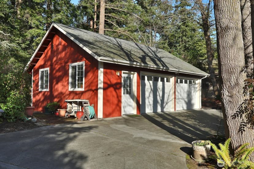 Property photo for 2820 Sw Scenic Heights Street, Oak Harbor photo 32