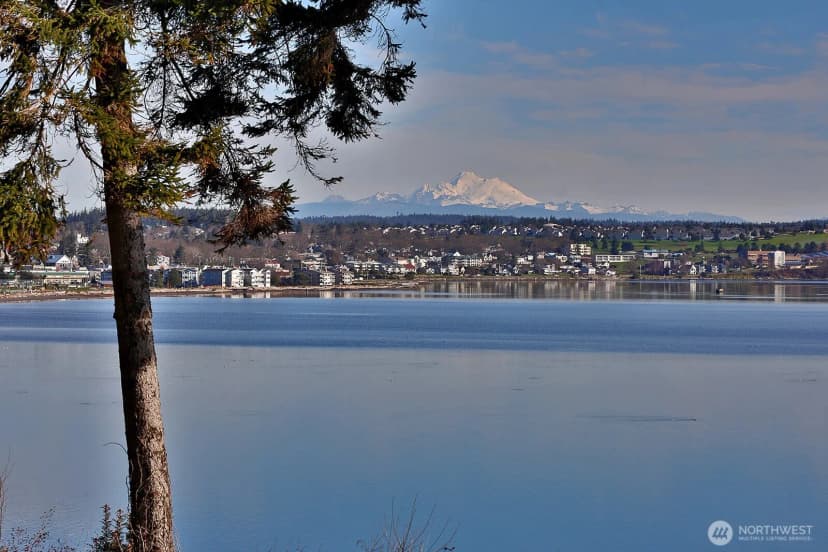 Property photo for 2820 Sw Scenic Heights Street, Oak Harbor photo 31