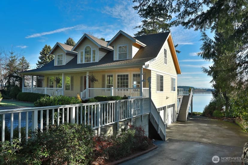 Property photo for 2820 Sw Scenic Heights Street, Oak Harbor photo 35