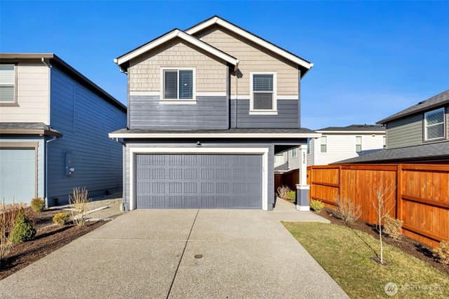 Property photo for 2936 N 3rd Way, Ridgefield