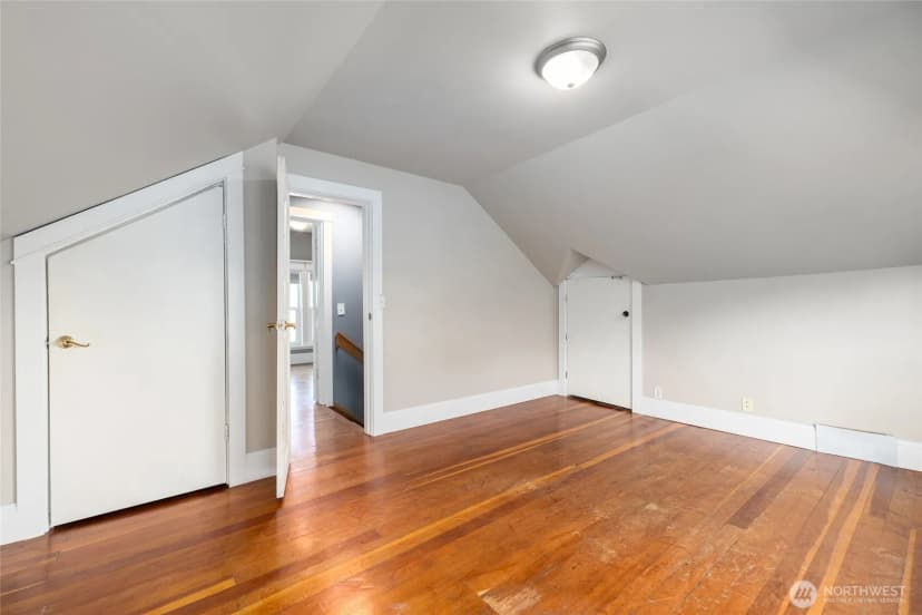 Property photo for 1506 12th Street, Anacortes photo 18