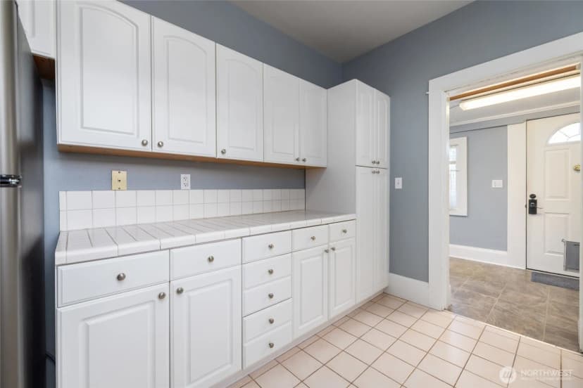 Property photo for 1506 12th Street, Anacortes photo 13