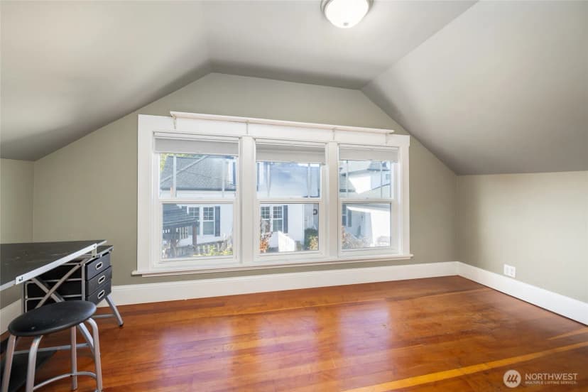 Property photo for 1506 12th Street, Anacortes photo 17