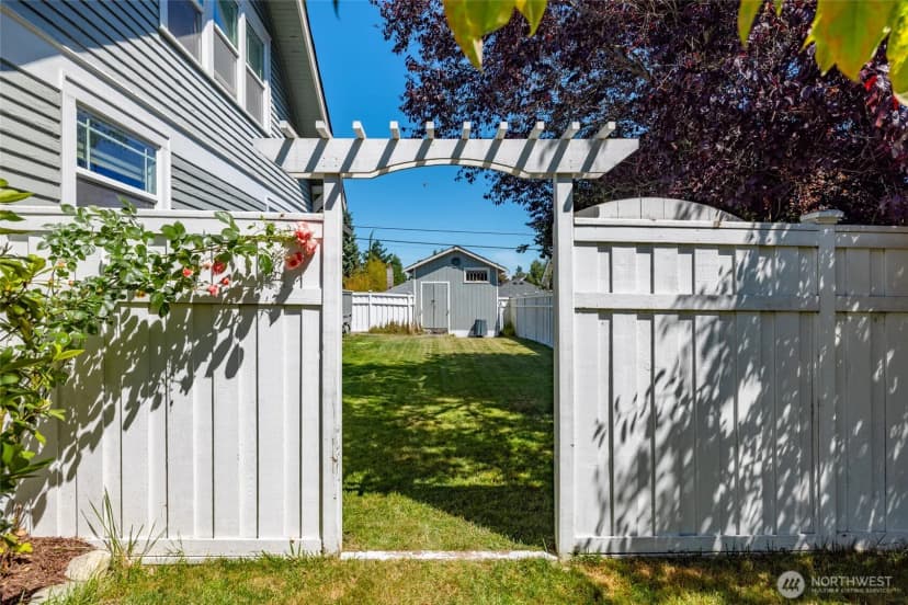 Property photo for 1506 12th Street, Anacortes photo 24