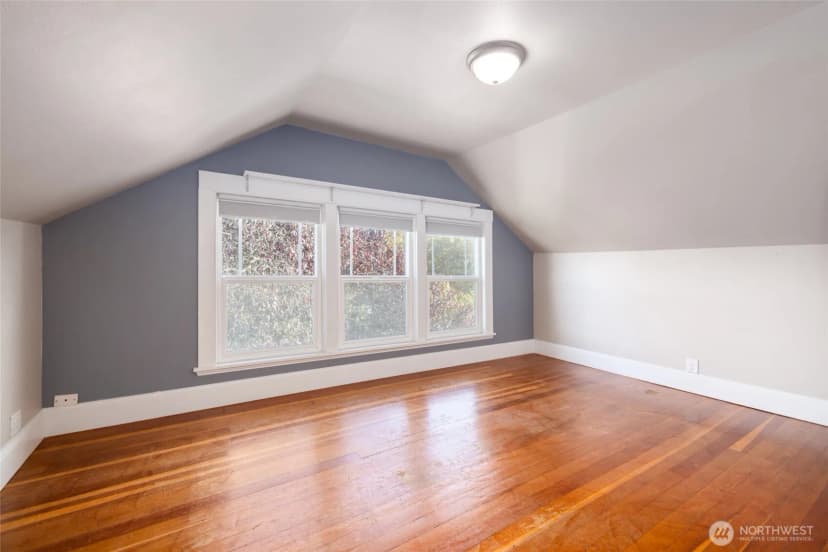 Property photo for 1506 12th Street, Anacortes photo 19