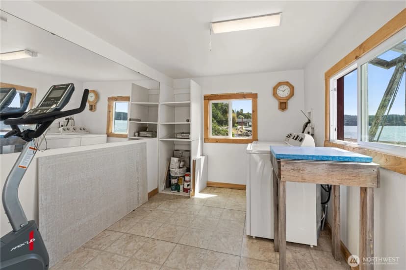 Property photo for 24186 Vashon Highway Sw, Vashon photo 32