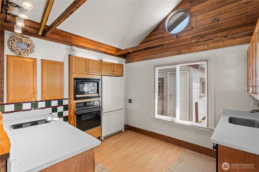 Property photo for 24186 Vashon Highway Sw, Vashon photo 25