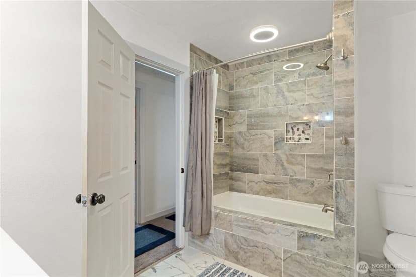 Property photo for 785 N Jerome Lane, East Wenatchee photo 14