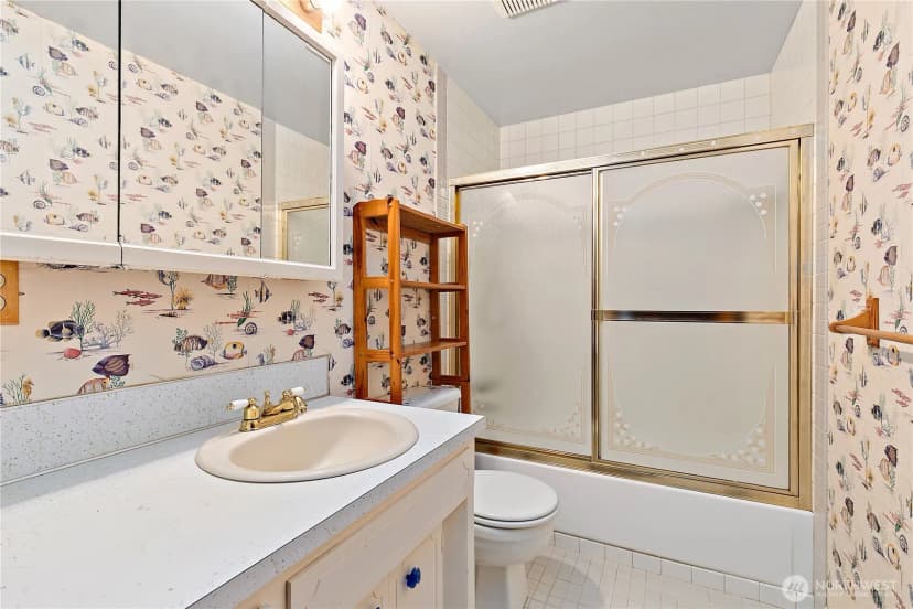 Property photo for 9112 Deers Tongue Circle W, University Place photo 10