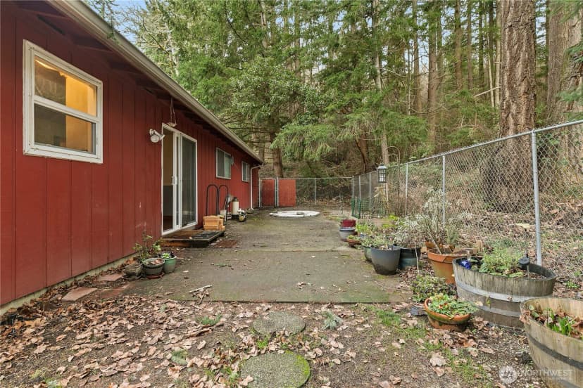 Property photo for 9112 Deers Tongue Circle W, University Place photo 14