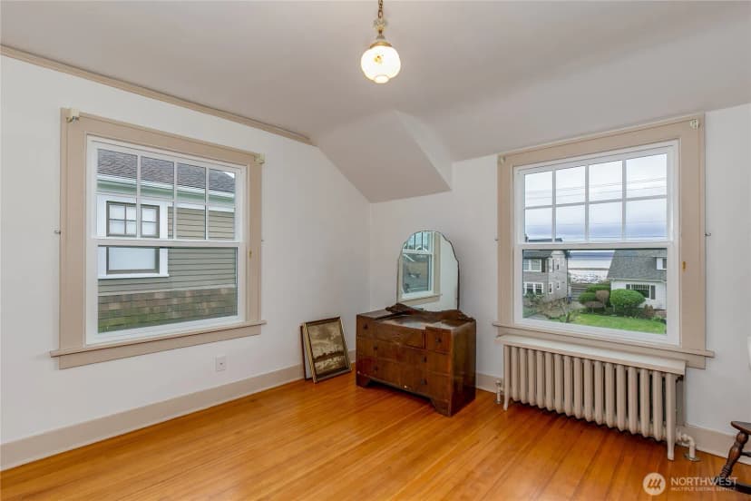 Property photo for 1005 Grand Avenue, Everett photo 21