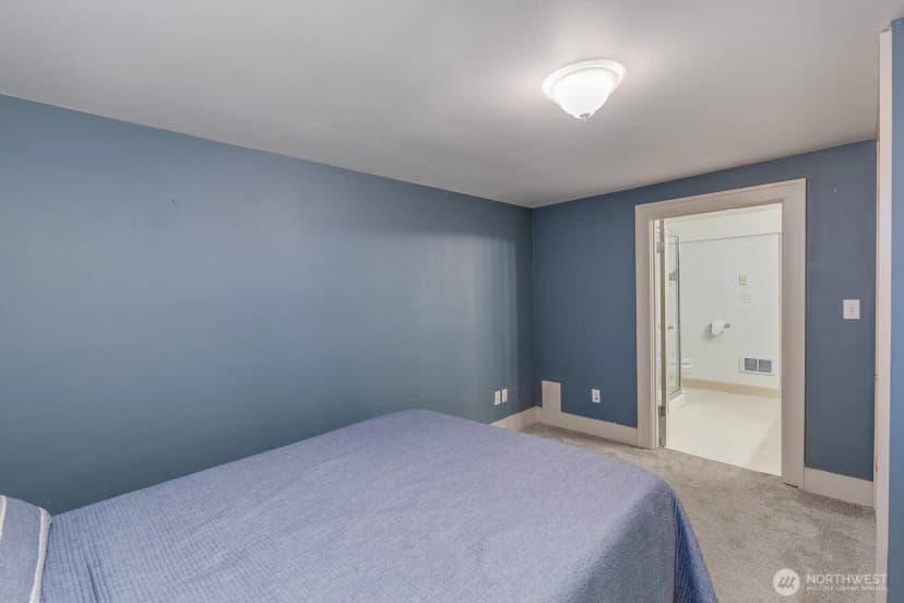 Property photo for 1005 Grand Avenue, Everett photo 27
