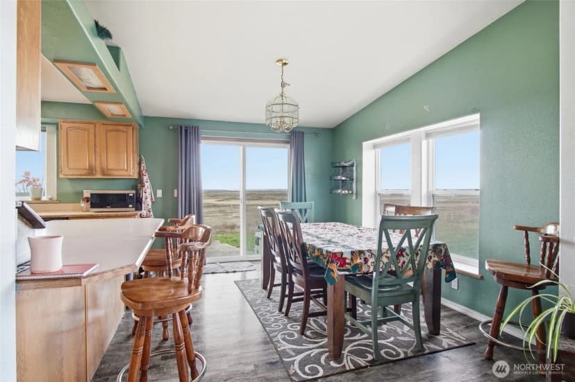 Property photo for 261 Hardy Rd, Lamont photo 9
