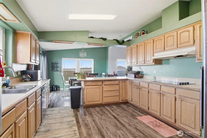 Property photo for 261 Hardy Rd, Lamont photo 5