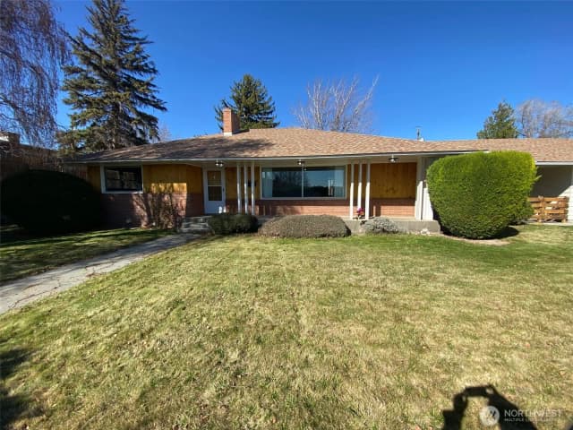Property photo for 324 Mocliff Road, Ephrata photo 2