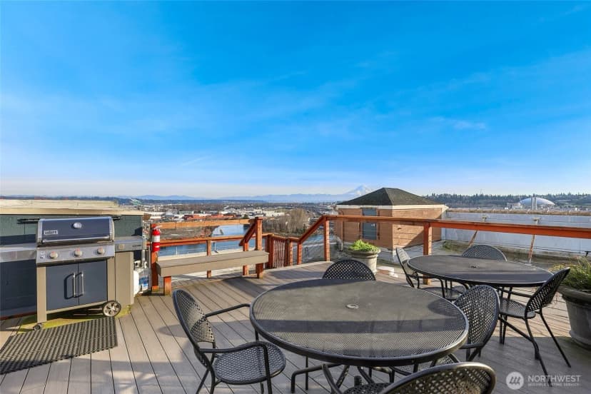 Property photo for 1120 Cliff Avenue ##305, Tacoma photo 25