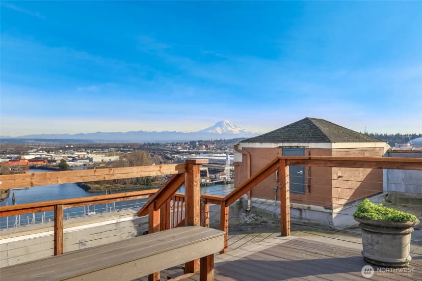 Property photo for 1120 Cliff Avenue ##305, Tacoma photo 28
