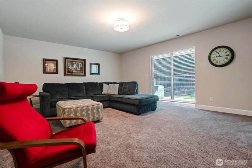 Property photo for 21356 Jefferson Beach Road Ne, Kingston photo 28