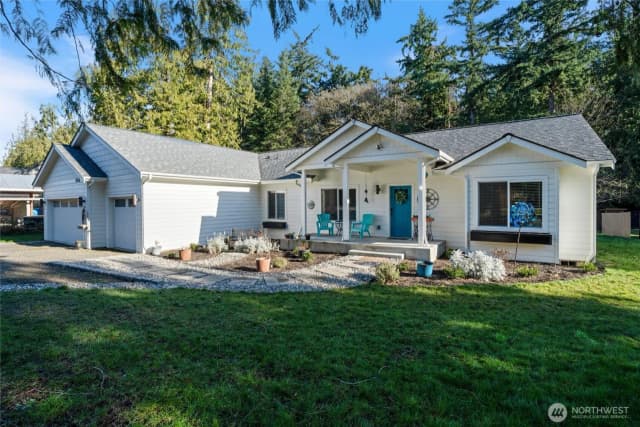 Property photo for 21356 Jefferson Beach Road Ne, Kingston photo 4