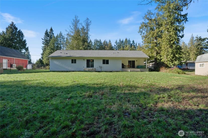Property photo for 21356 Jefferson Beach Road Ne, Kingston photo 31