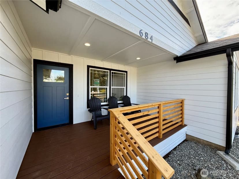 Property photo for 684 Lake Island Avenue Se, Ocean Shores photo 13