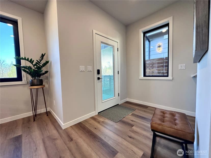 Property photo for 4304 Creston Way, Bellingham photo 15