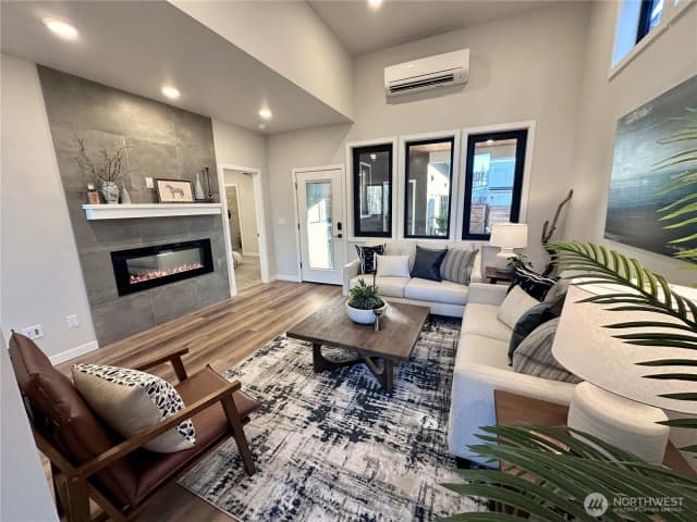 Property photo for 4304 Creston Way, Bellingham photo 5