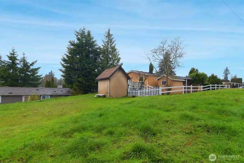 Property photo for 12611 Ne 197th Street, Bothell photo 30