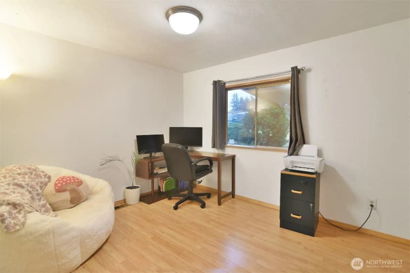 Property photo for 12611 Ne 197th Street, Bothell photo 25