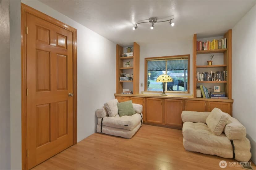 Property photo for 12611 Ne 197th Street, Bothell photo 16