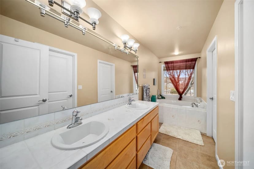 Property photo for 2429 Fancher Heights Blvd, East Wenatchee photo 21