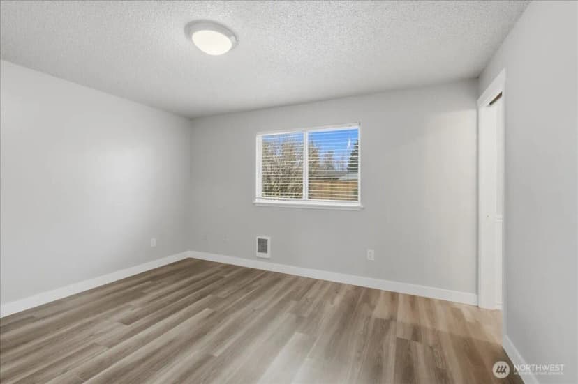 Property photo for 328 Cherry Avenue, Sumner photo 18