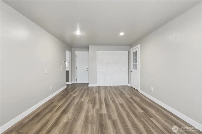 Property photo for 328 Cherry Avenue, Sumner photo 13