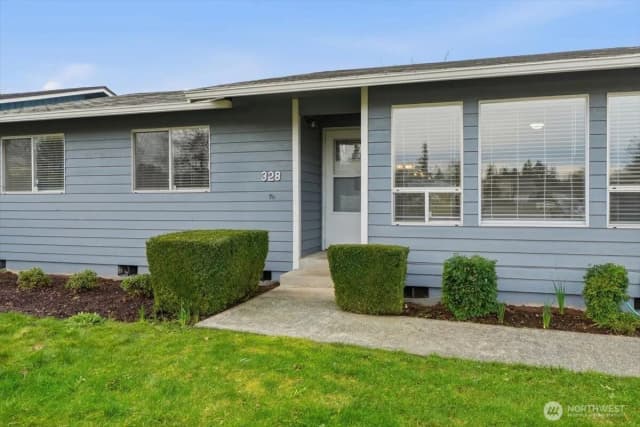 Property photo for 328 Cherry Avenue, Sumner photo 2