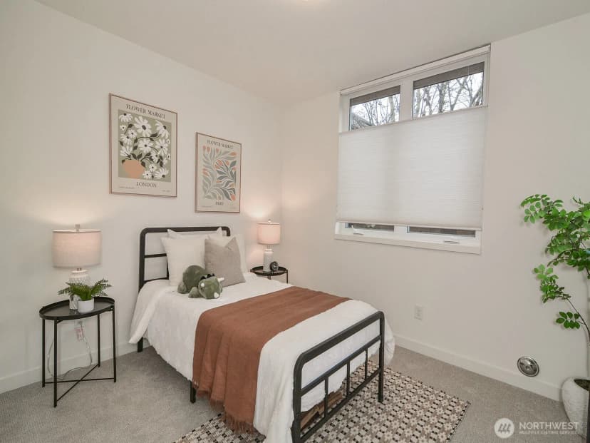 Property photo for 6539 4th Avenue Ne, Seattle photo 14