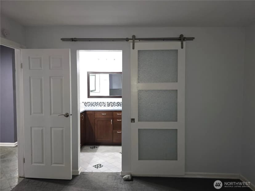 Property photo for 7417 Old Redmond Road, Redmond photo 26