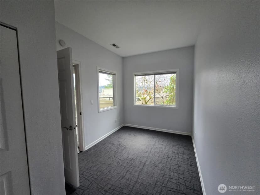 Property photo for 7417 Old Redmond Road, Redmond photo 19