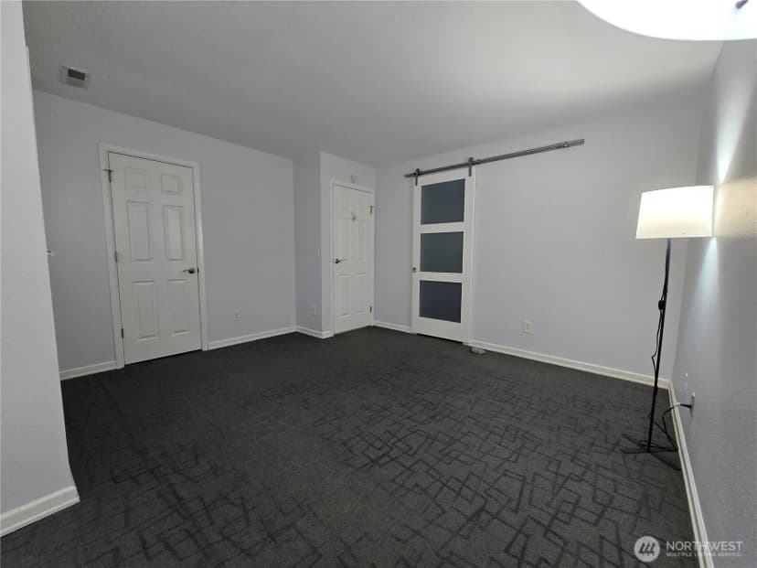 Property photo for 7417 Old Redmond Road, Redmond photo 24
