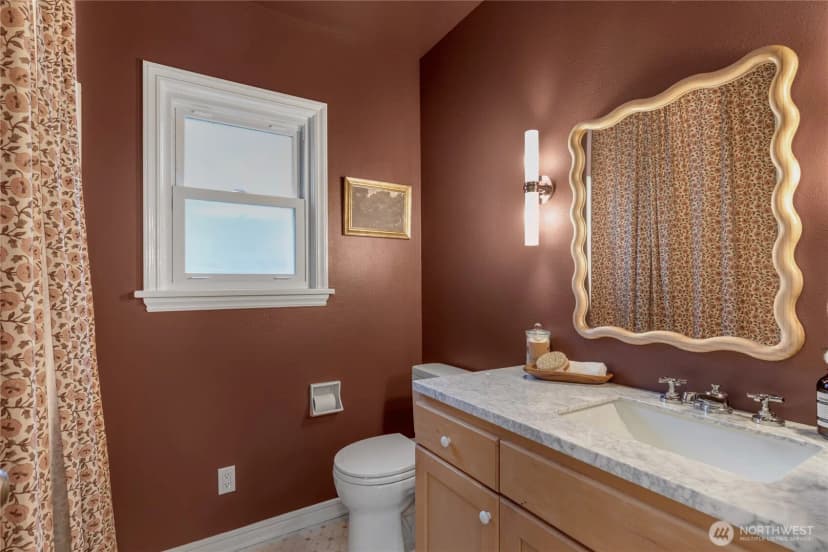 Property photo for 12021 1st Avenue Nw, Seattle photo 20